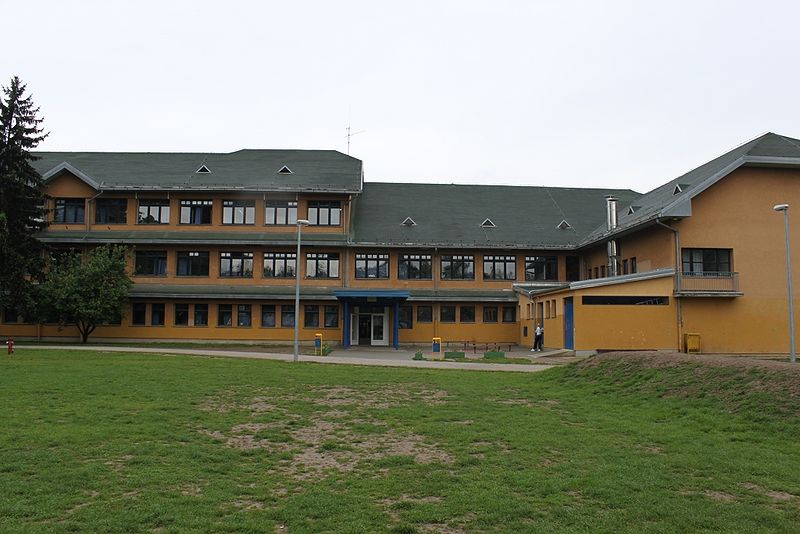 Datoteka:OŠ.A.Augustinčić.jpg